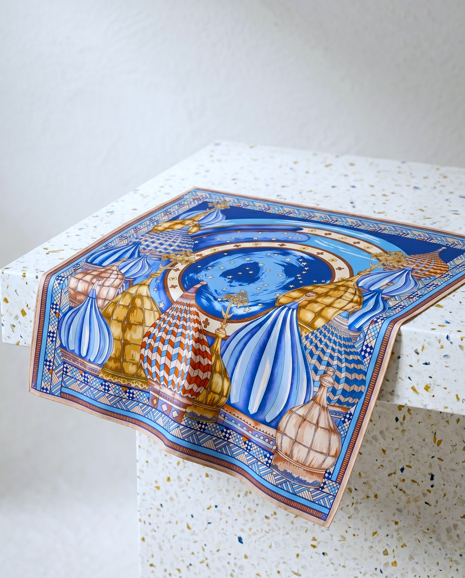 %100 saf İpek fular & mendİl silkicon koleksiyonu (53x53 cm) %100 saf İpek fular & mendİl silkicon koleksiyonu (53x53 cm)